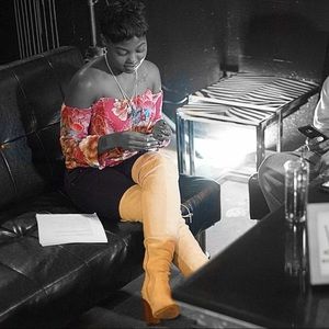 Meet your Posher, Akaila